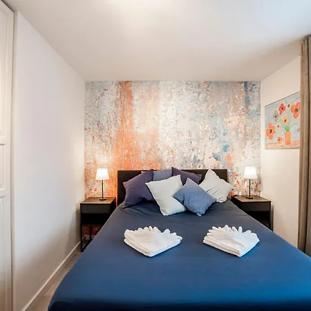 Evership Just Minutes From The And Center 別荘